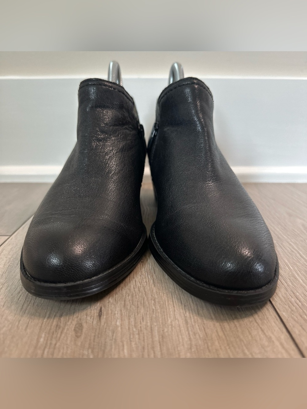 Naturalizer Zarie Womens Size 7.5 W Black Leather Ankle Booties Zip-Up Boots - Picture 5 of 12